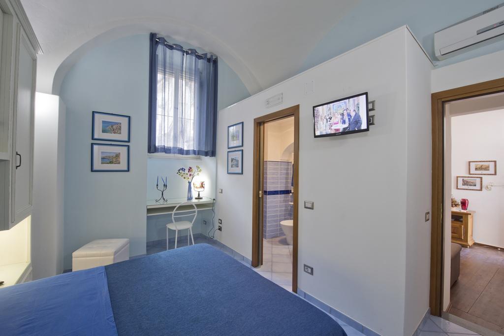 Rental House Angelina Maiori Quarto foto